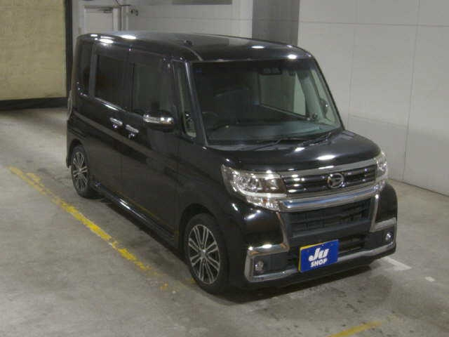 DAIHATSU TANTO — фото