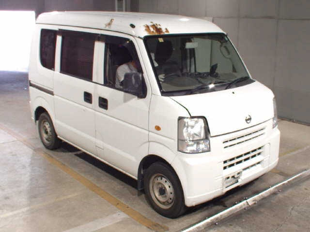 NISSAN CLIPPER — фото