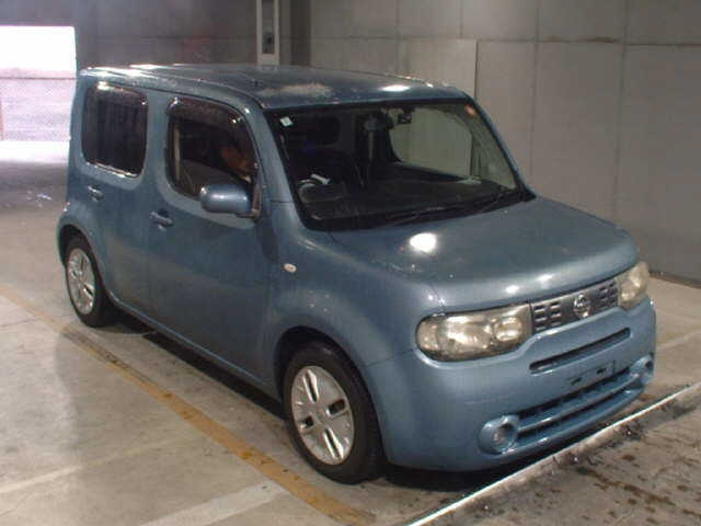 NISSAN CUBE — фото