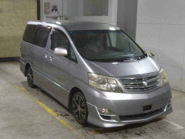 TOYOTA ALPHARD — фото