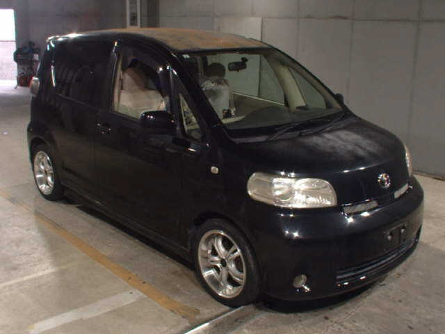 TOYOTA PORTE — фото