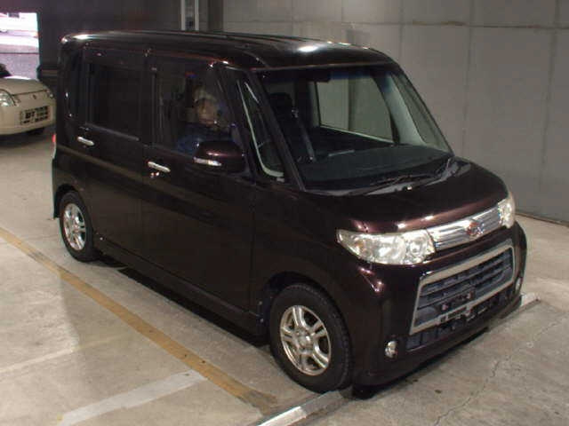 DAIHATSU TANTO — фото