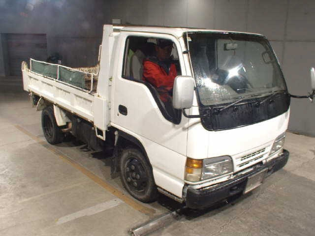 ISUZU ELF — фото