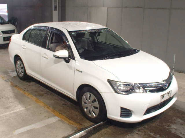 TOYOTA COROLLA — фото
