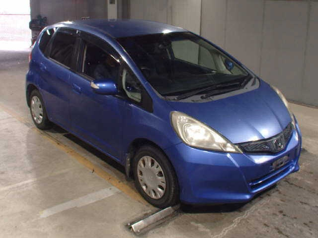 HONDA FIT — фото