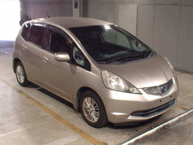 HONDA FIT — фото