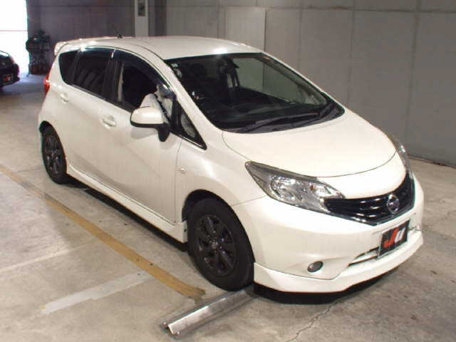 NISSAN NOTE — фото