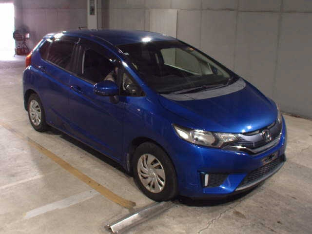 HONDA FIT — фото