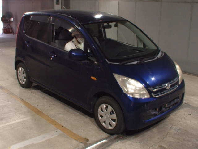 DAIHATSU MOVE — фото