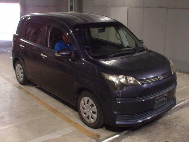 TOYOTA SPADE