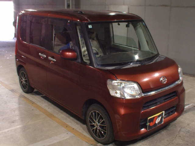 DAIHATSU TANTO — фото