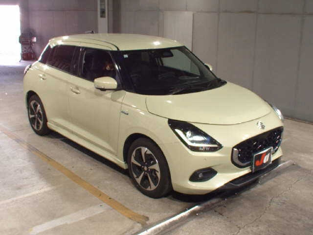 SUZUKI SWIFT — фото