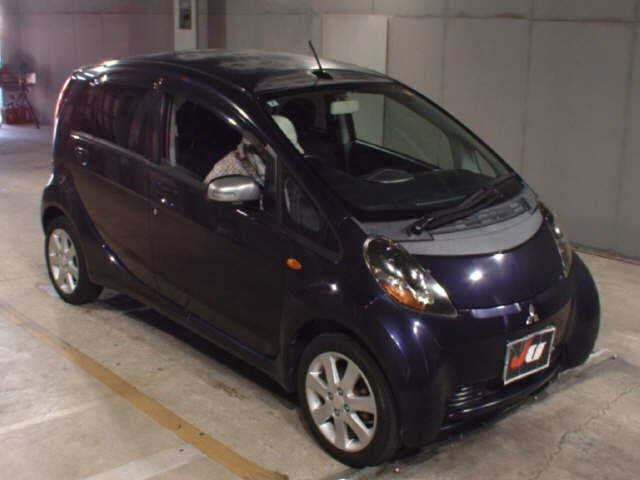 MITSUBISHI I — фото