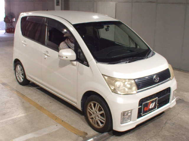 DAIHATSU MOVE — фото