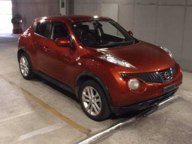 NISSAN JUKE