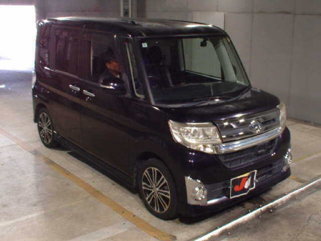 DAIHATSU TANTO — фото