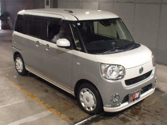 DAIHATSU MOVE — фото