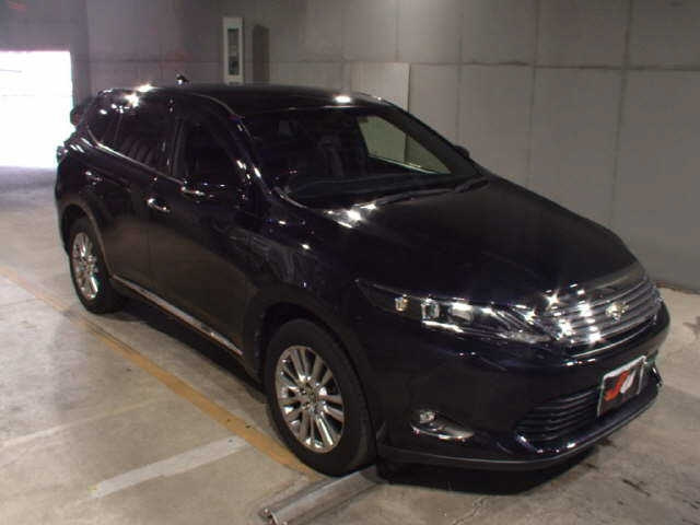 TOYOTA HARRIER — фото