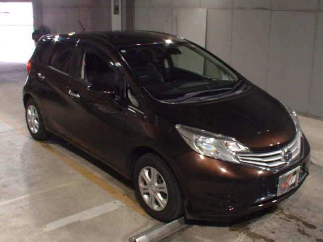 NISSAN NOTE — фото