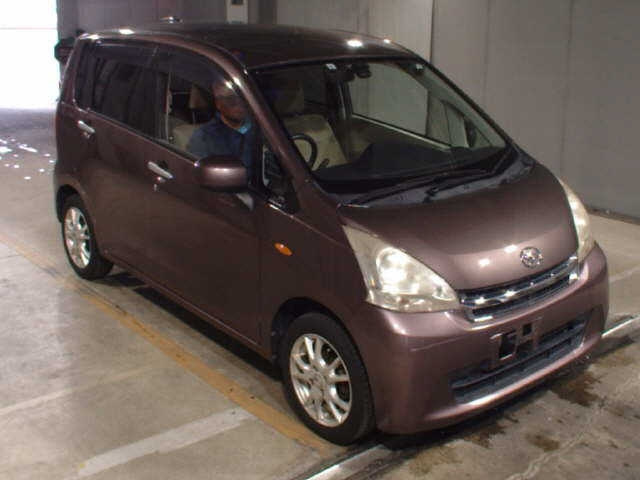 DAIHATSU MOVE — фото