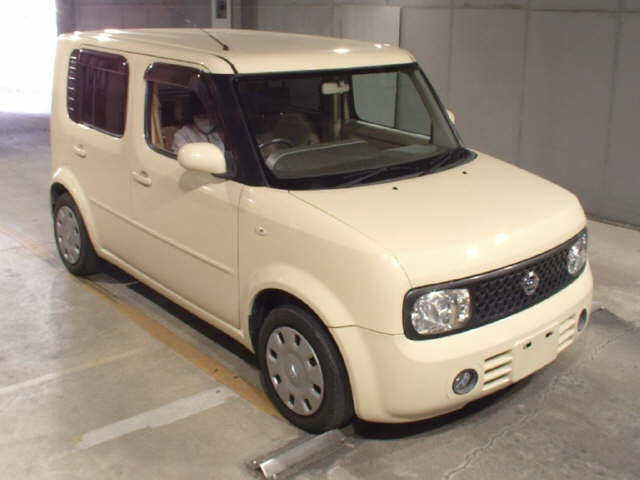 NISSAN CUBE — фото