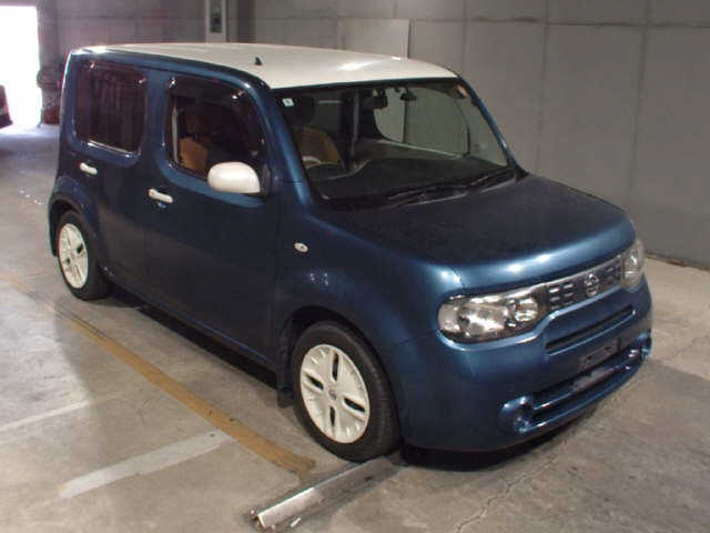 NISSAN CUBE — фото