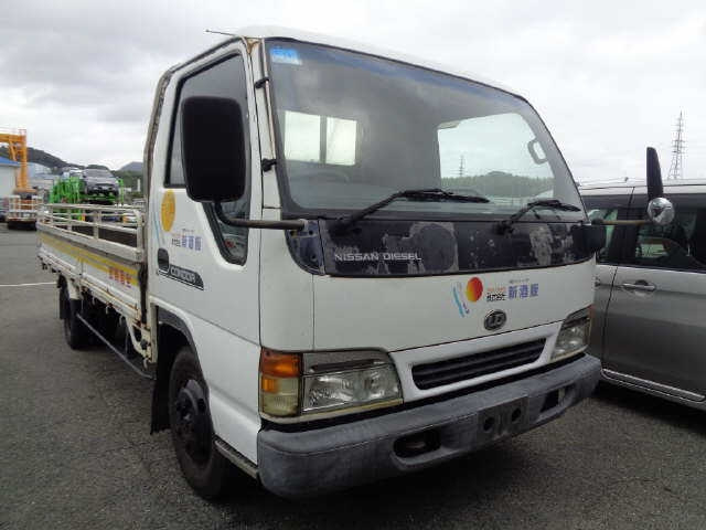 NISSAN CONDOR — фото