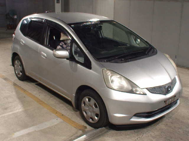 HONDA FIT — фото