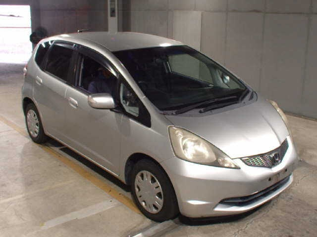 HONDA FIT — фото