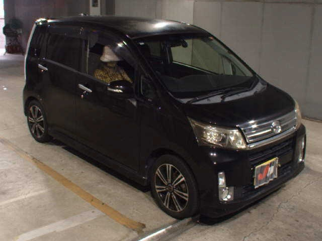 DAIHATSU MOVE — фото