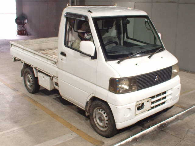 MITSUBISHI MINICAB — фото