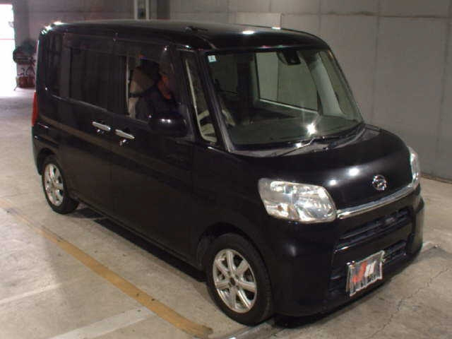 DAIHATSU TANTO — фото