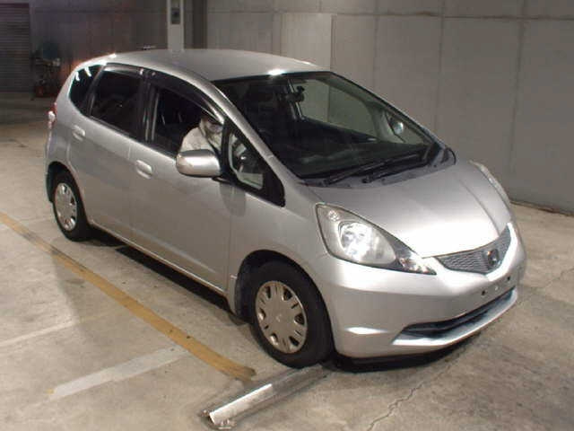 HONDA FIT — фото