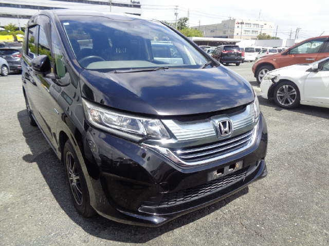 HONDA FREED — фото