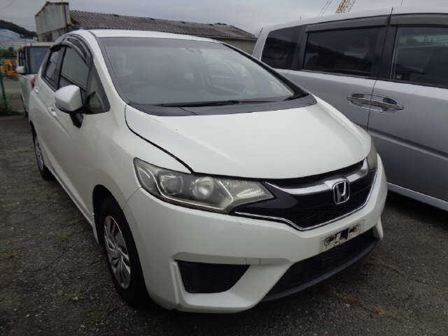 HONDA FIT — фото