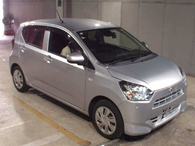 DAIHATSU MIRA — фото