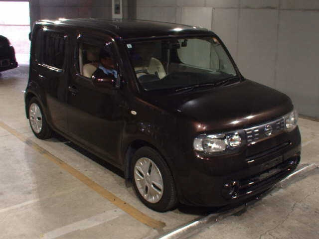NISSAN CUBE — фото