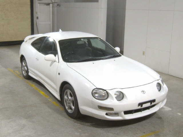 TOYOTA CELICA — фото
