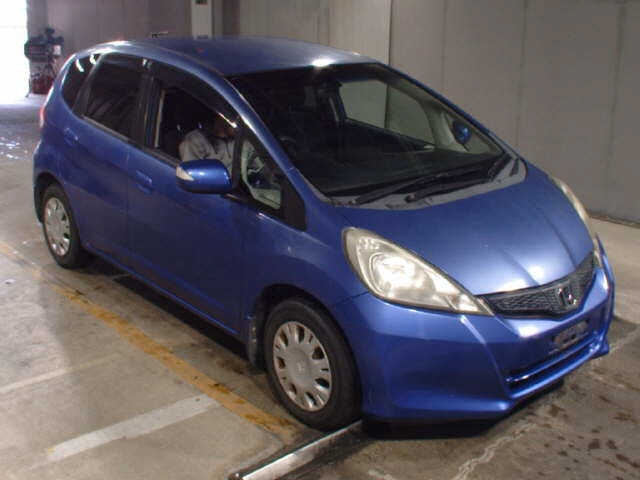 HONDA FIT — фото