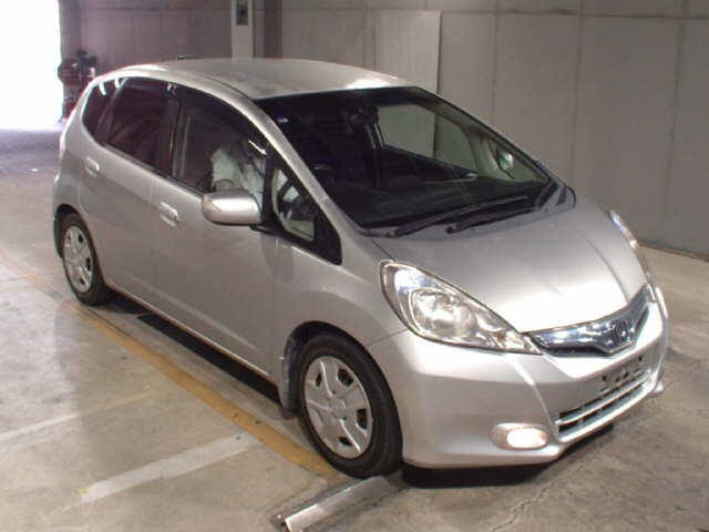 HONDA FIT — фото