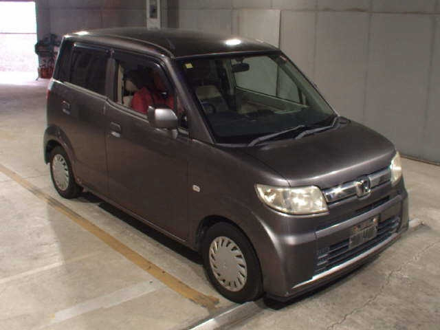 HONDA ZEST — фото