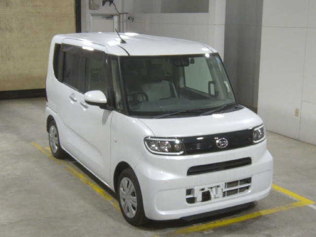 DAIHATSU TANTO — фото
