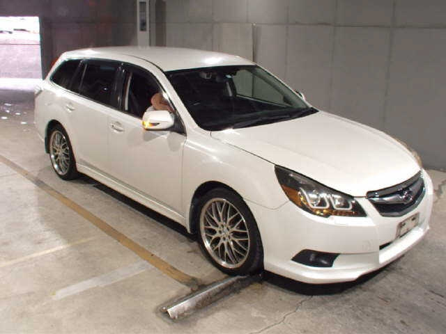 SUBARU LEGACY — фото