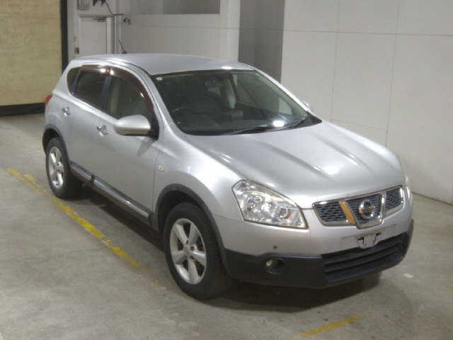 NISSAN DUALIS