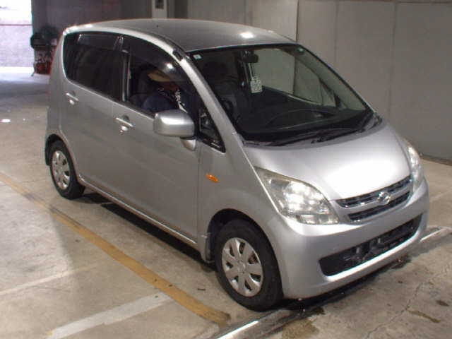 DAIHATSU MOVE — фото