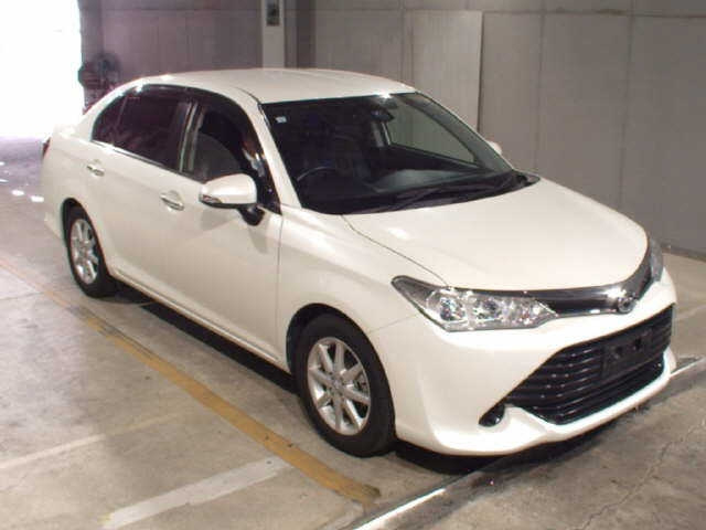 TOYOTA COROLLA — фото
