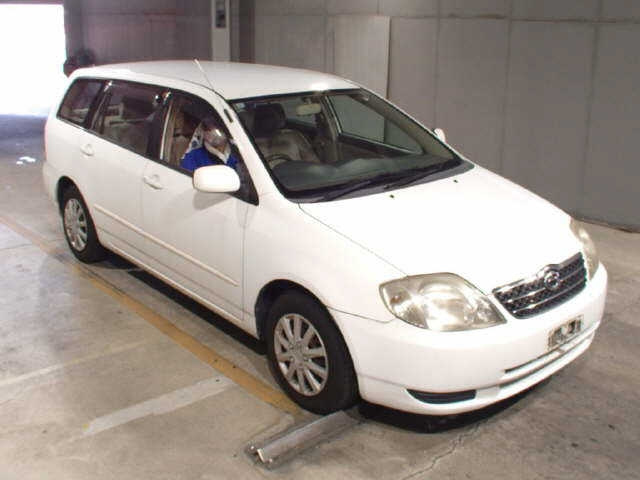 TOYOTA COROLLA — фото