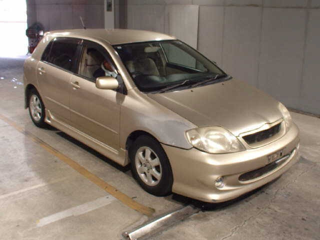 TOYOTA COROLLA — фото