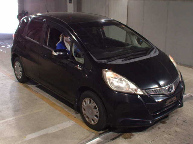 HONDA FIT — фото