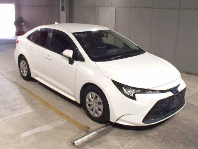 TOYOTA COROLLA — фото